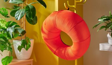 Dezeen Agenda features inflatable chair by IKEA at Milan Design Week