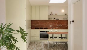 Eight kitchens with material palettes of contrasting colours and textures