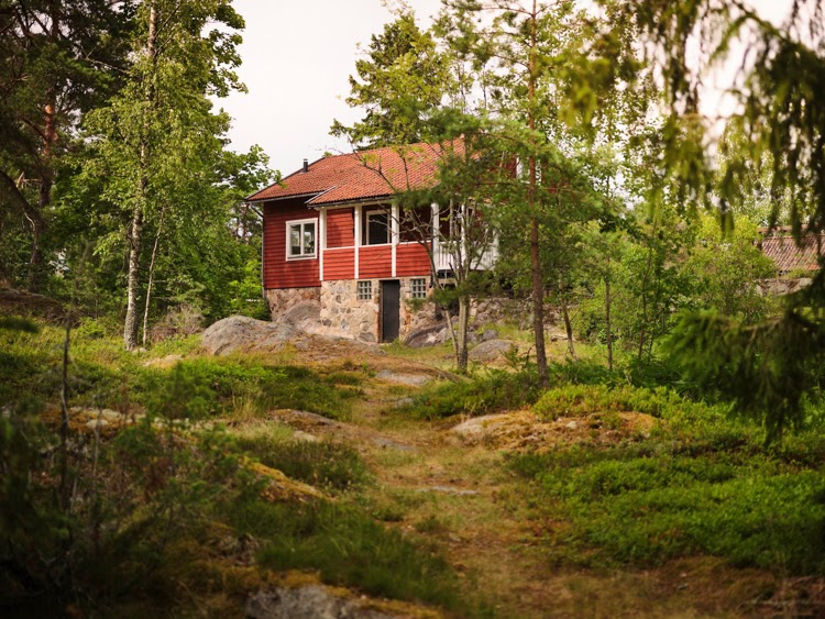 Swedish20cottage20in20the20woods20x 3.jpg