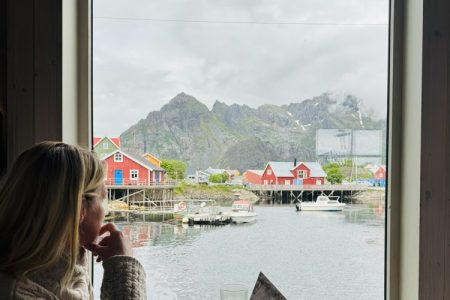 Bodc3b820and20lofoten20phone20final 2.jpg