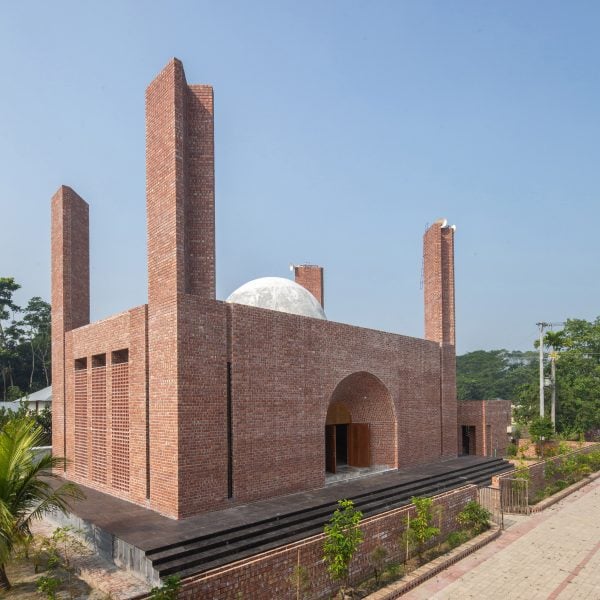 Bait Ur Raiyan Mosque Cubeinside Design Architecture Bangladesh Red Brick Worship Dezeen 2364 Sq 600.jpeg