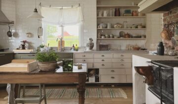 Amanda’s Charming Vintage-Inspired Swedish Country Home