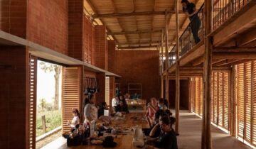 Weaving and community centre in Ecuador wins Mies Crown Hall Prize