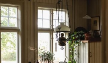 my scandinavian home: From Dated to Dreamy: Jennie-Ann’s Swedish Farmhouse Renovation