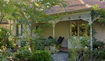 There’s Over 60,000 Tiles In This Federation Home Makeover