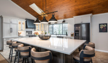 Modern Farmhouse Feel With Two-Tone Cabinets