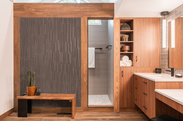 Yard of the Week: Places for Growing, Working and Playing