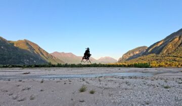 Dezeen Agenda US edition features footage of the “world’s first flying superbike”