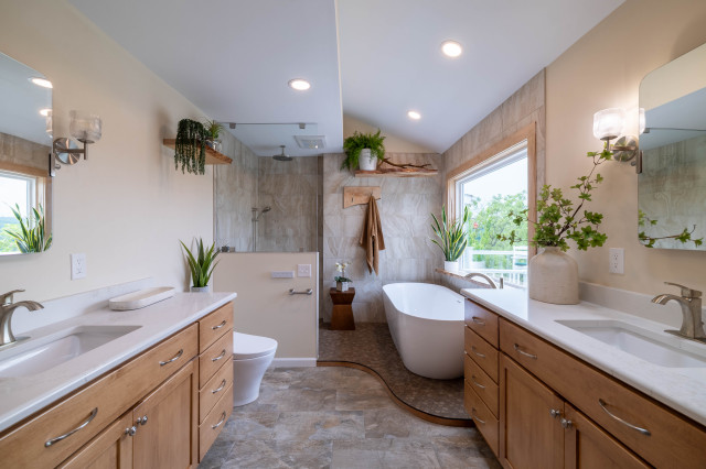 Yard of the Week: Cozy Spaces in a Beautifully Expansive Yard