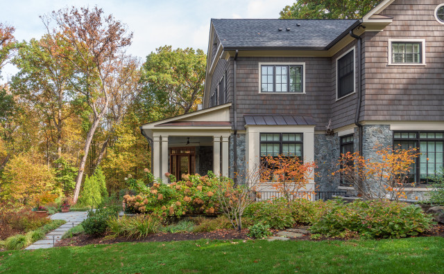 12 Garden Tasks to Do Before the Holiday Rush