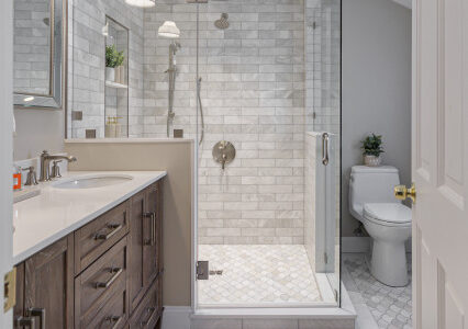 Bathroom of the Week:  Fresh Shower-Tub Combo in 49 Square Feet