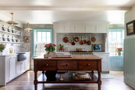 Houzz Tour: Boston Pied-à-Terre Designed for Evenings