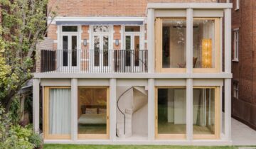 Pinzauer transforms Hampstead home with concrete-framed pavilion